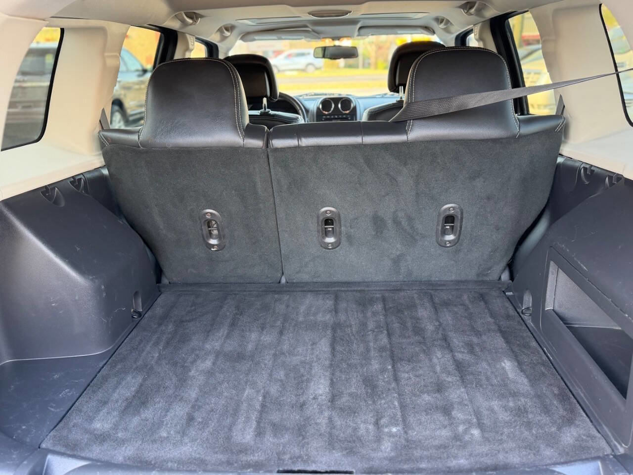 Used 2016 Jeep Patriot High Altitude image 19