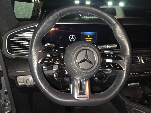 Used 2026 Mercedes-Benz GLE 53 AMG 4MATIC image 3