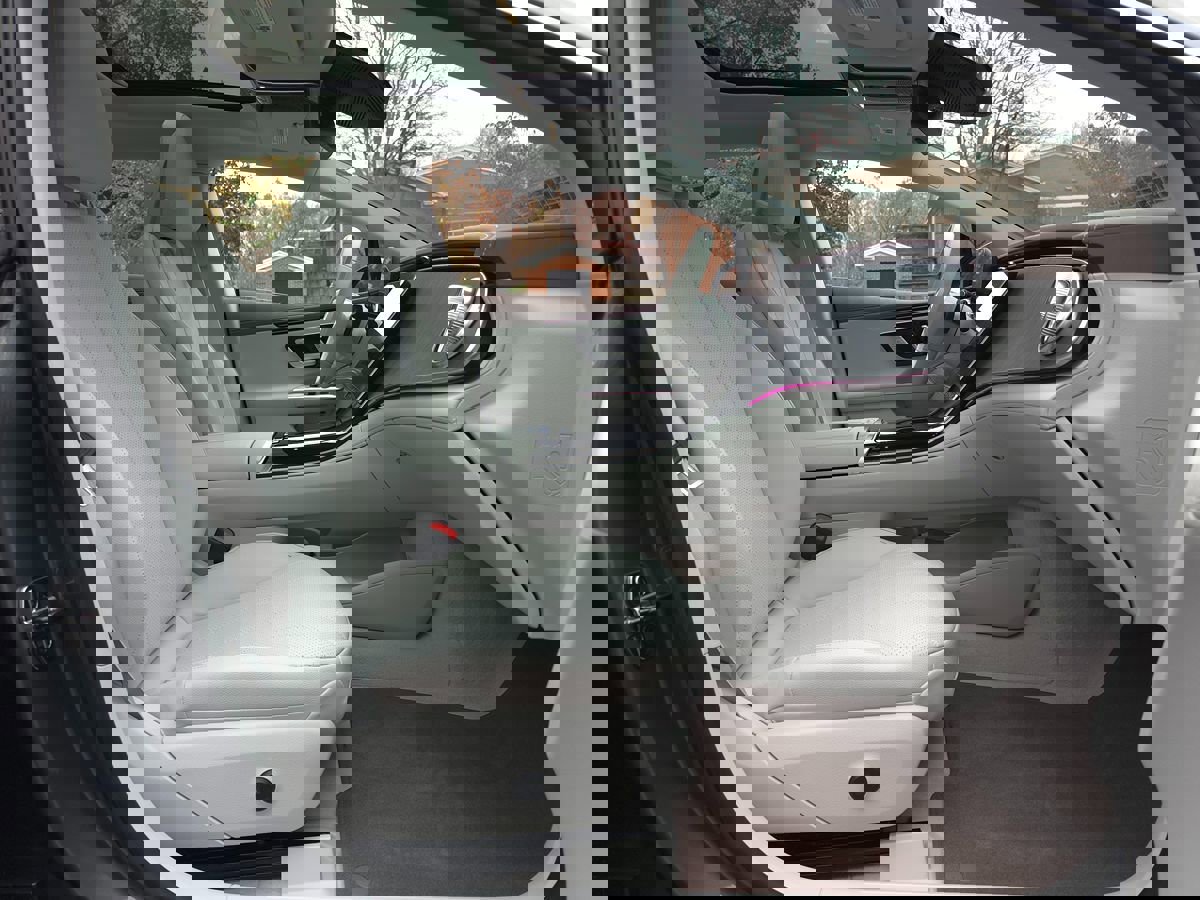 Used 2023 Mercedes-Benz EQE 350+ Sedan image 21