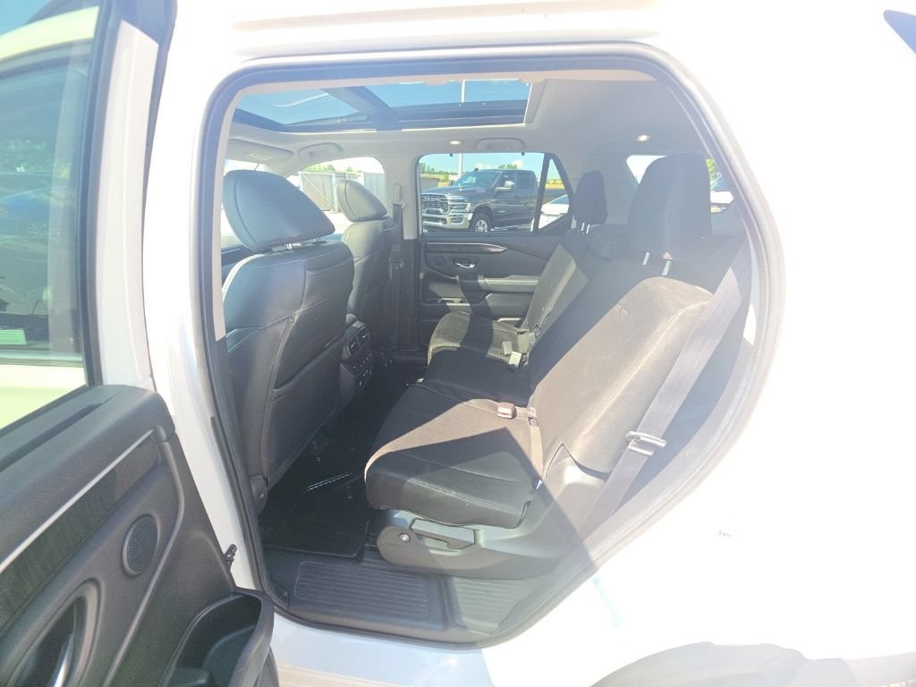 Certified 2023 Honda Pilot Elite image 27