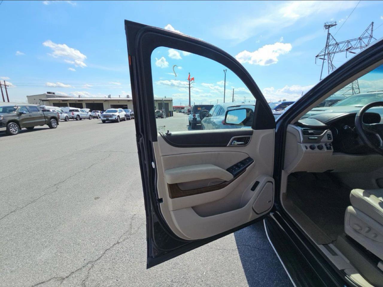 Used 2019 GMC Yukon Denali w/ Open Road Package image 7