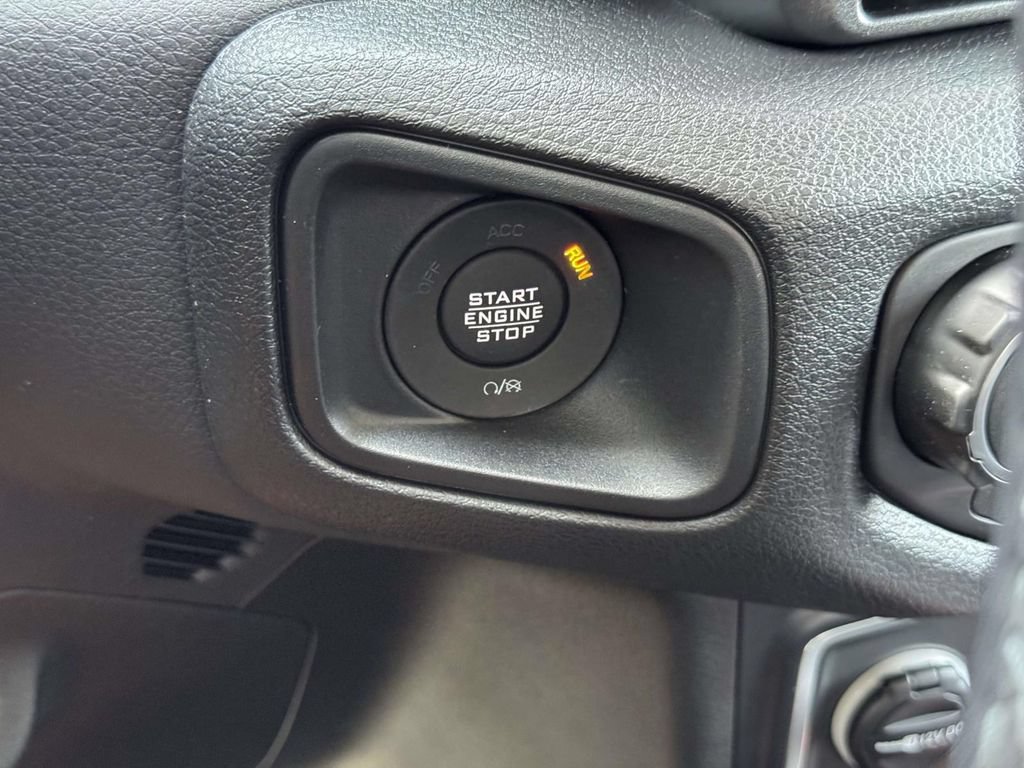 New 2026 Jeep Gladiator Sport AWD/4WD image 21
