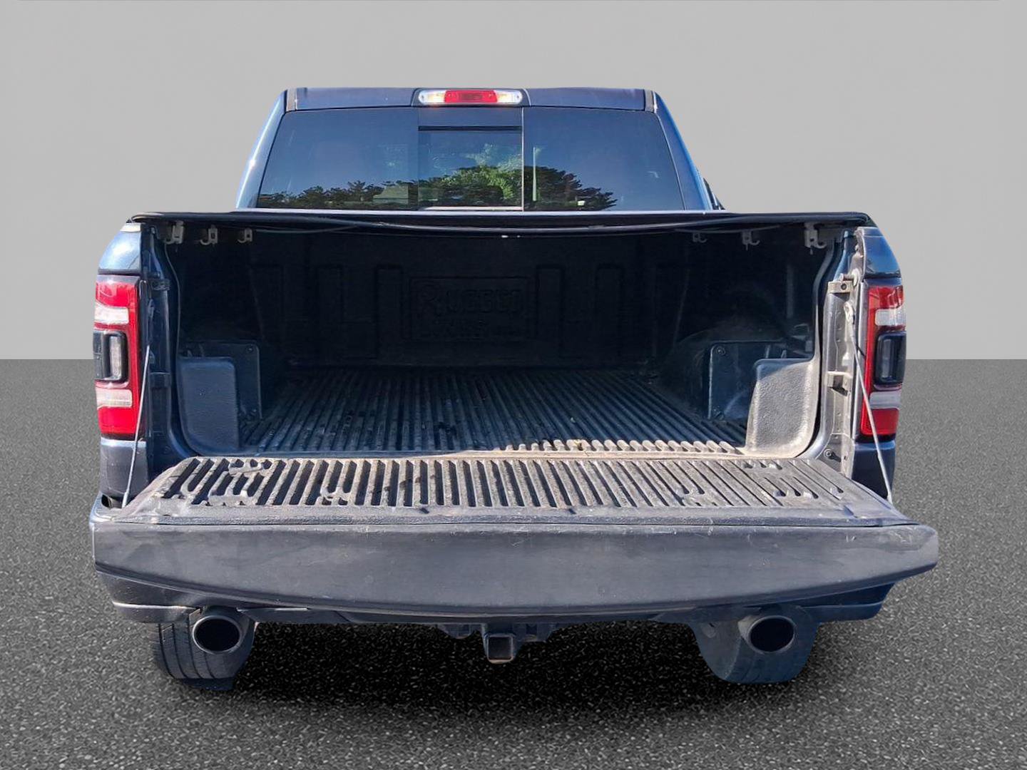 Used 2019 RAM 1500 Rebel AWD/4WD image 9