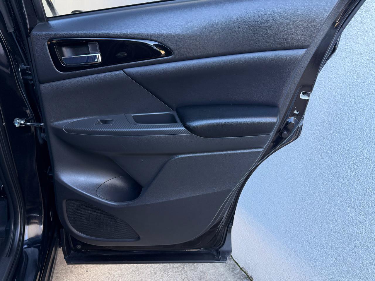 Used 2022 Mitsubishi Eclipse Cross SE FWD image 42