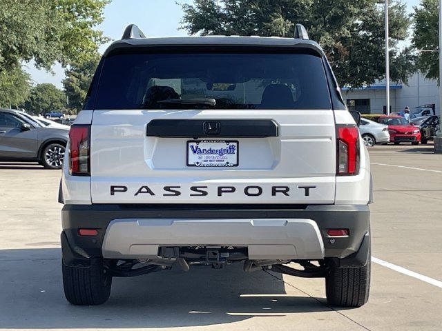 Certified 2026 Honda Passport RTL image 5