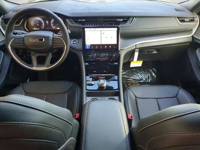 New 2025 Jeep Grand Cherokee Limited w/ Luxury Tech Group II image 15