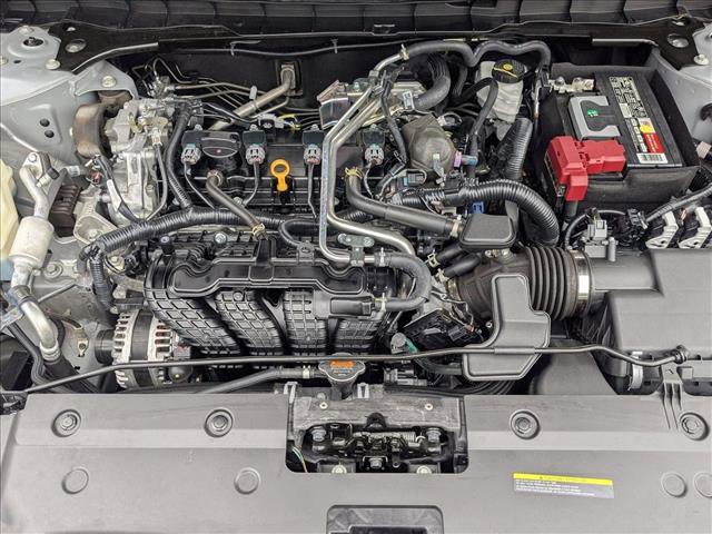 Used 2023 Nissan Altima 2.5 SR w/ SR Premium Package image 23