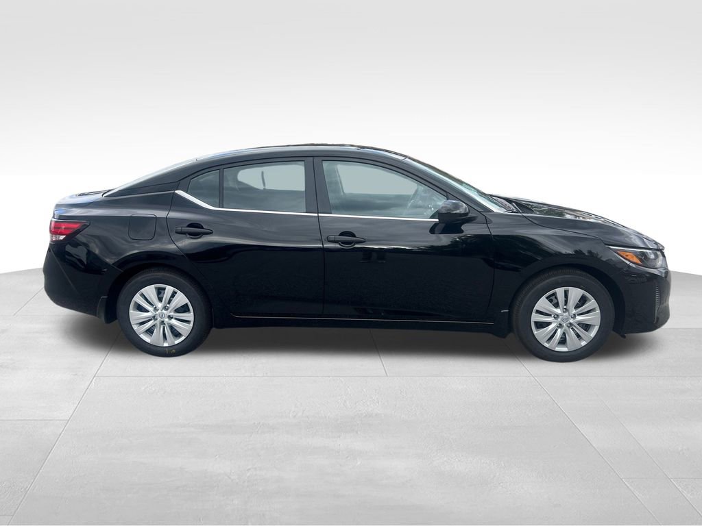New 2025 Nissan Sentra S image 7