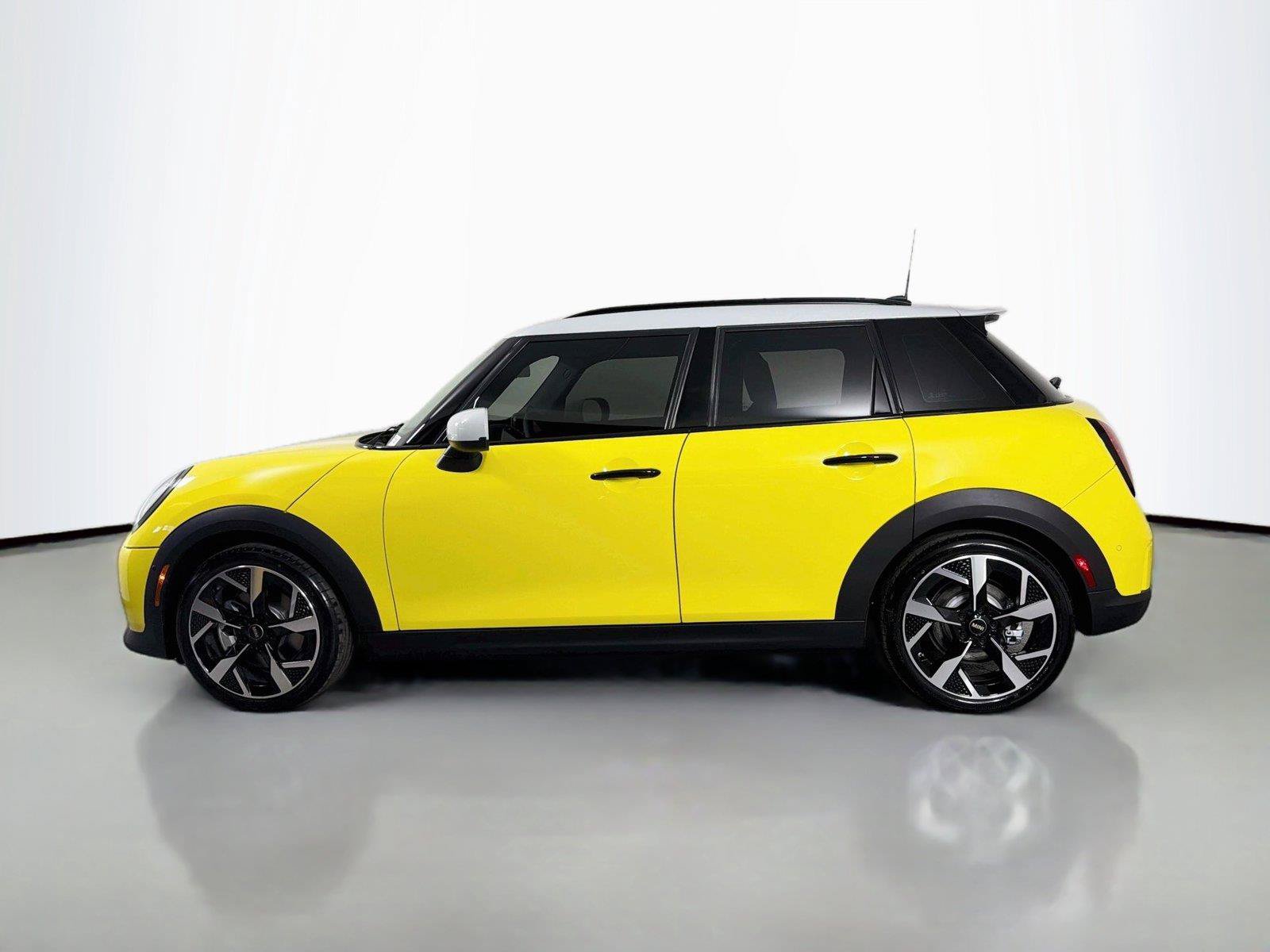 New 2026 MINI Cooper S FWD image 8