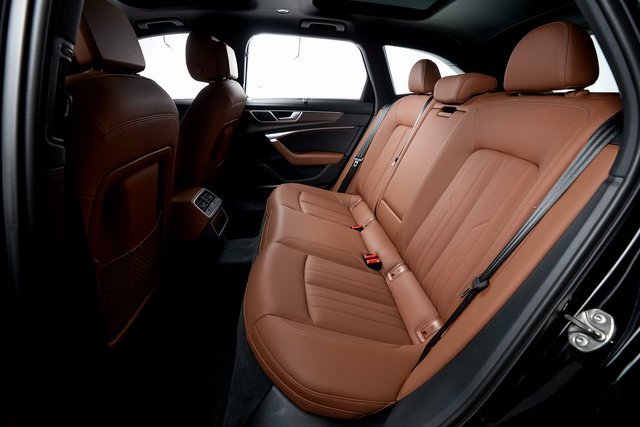 Used 2025 Audi A6 Premium Plus w/ Black Optic Package image 22