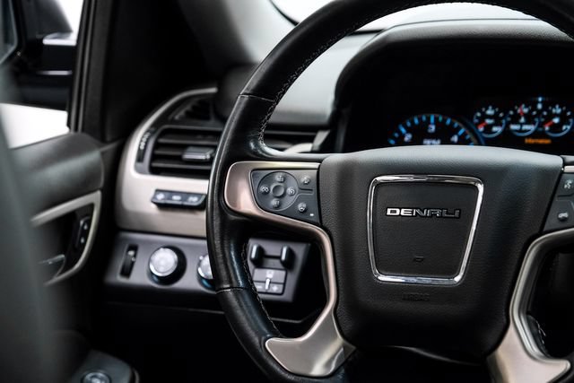 Used 2020 GMC Yukon Denali w/ Denali Premium Package AWD/4WD image 43