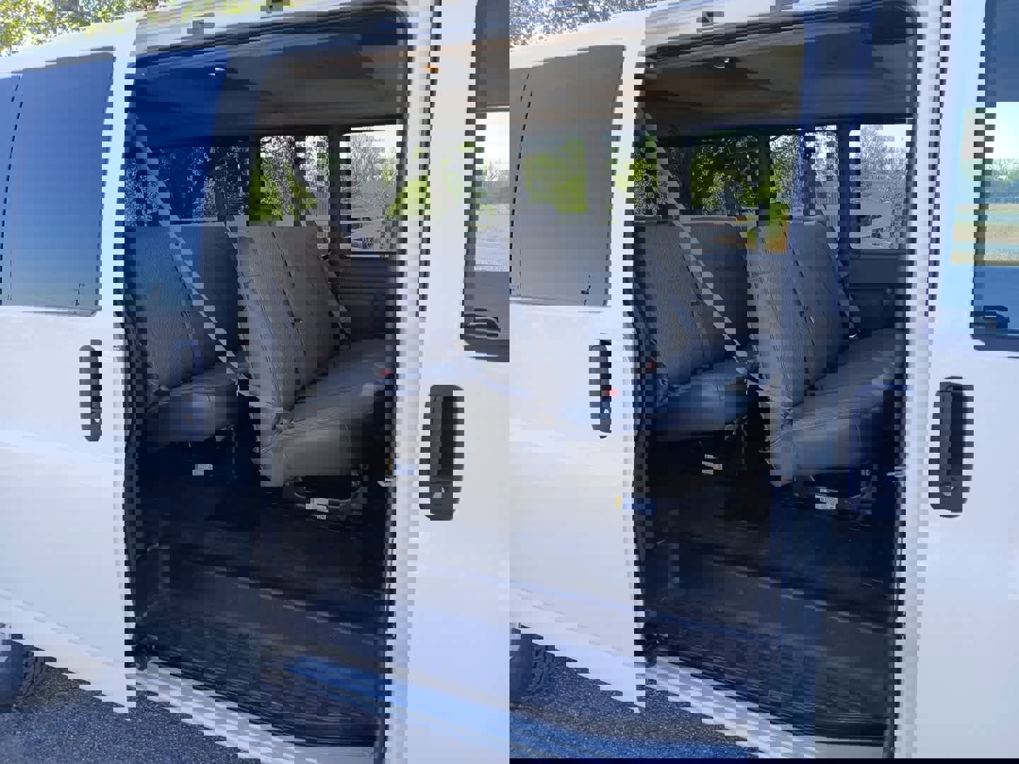 Used 2013 Chevrolet Express 3500 LT w/ LT Preferred Equipment Group image 36