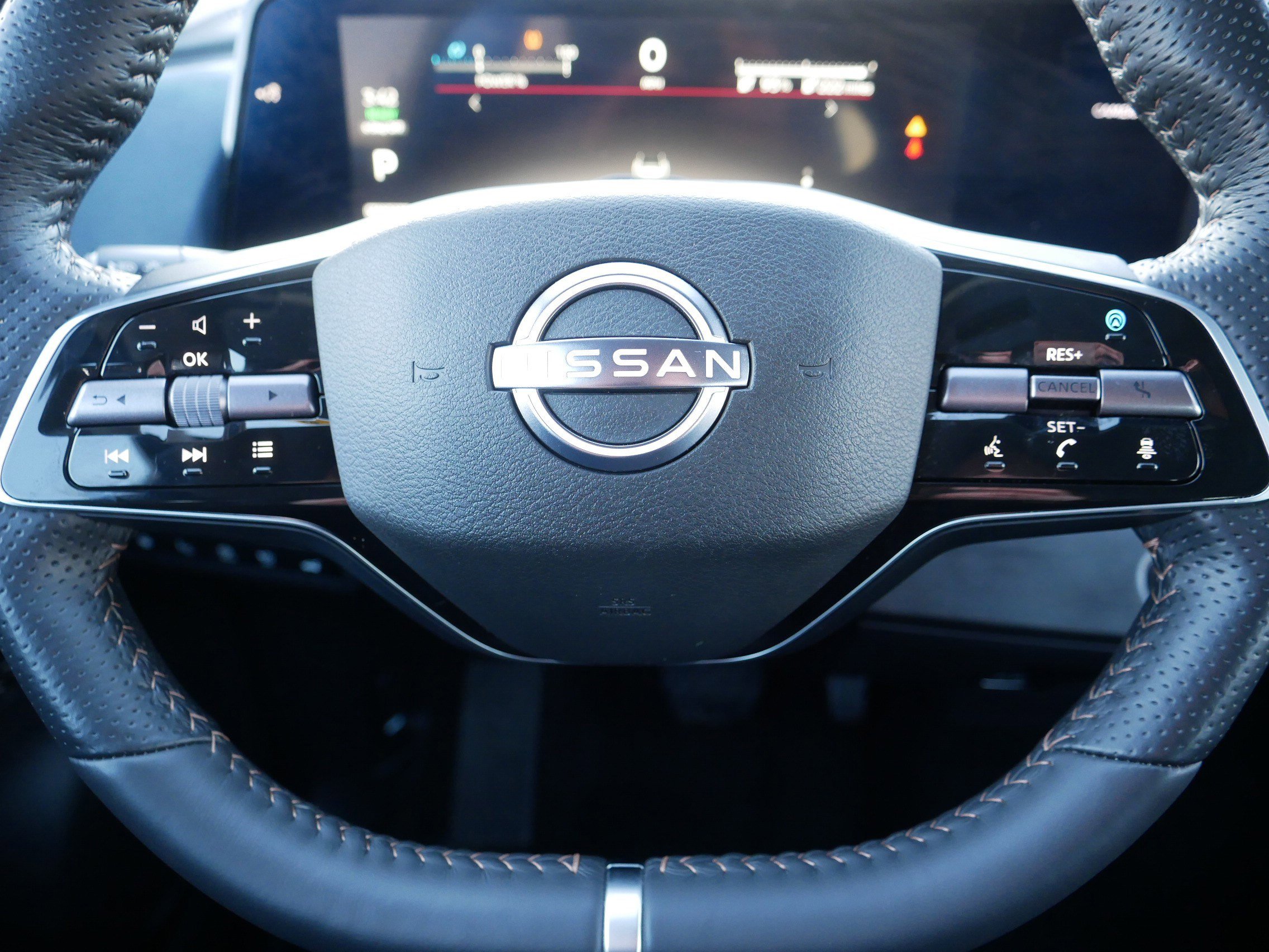 Certified 2023 Nissan Ariya image 25