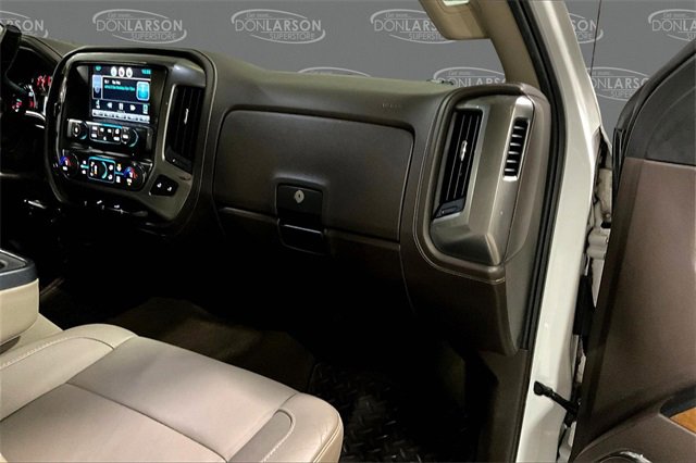 Used 2015 Chevrolet Silverado 1500 LTZ image 32