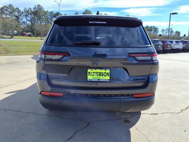 New 2025 Jeep Grand Cherokee L Limited w/ Black Appearance Package image 3