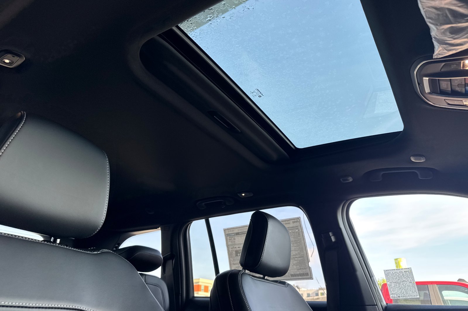 New 2026 Jeep Grand Cherokee Altitude AWD/4WD image 15