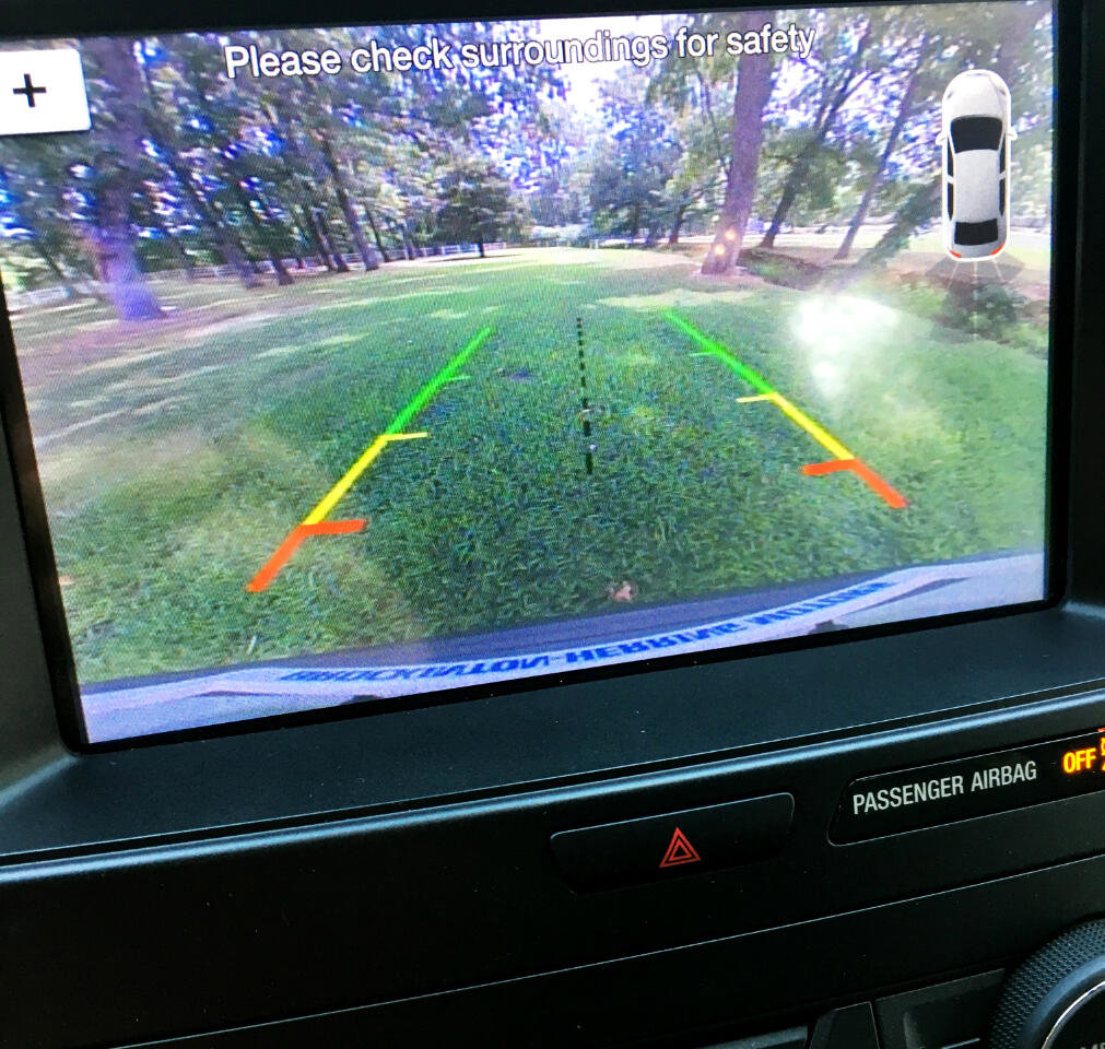 Used 2019 Ford Explorer XLT w/ Equipment Group 201A image 26