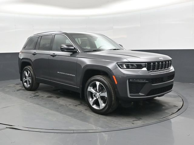 New 2026 Jeep Grand Cherokee Limited w/ Trailer Tow Package image 1