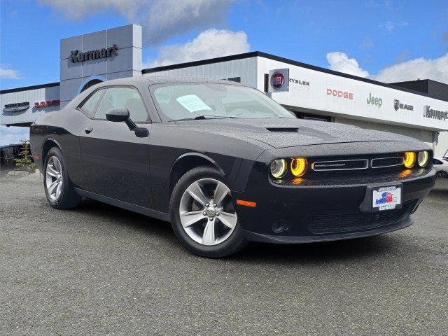 Used 2017 Dodge Challenger SXT w/ Sound Group