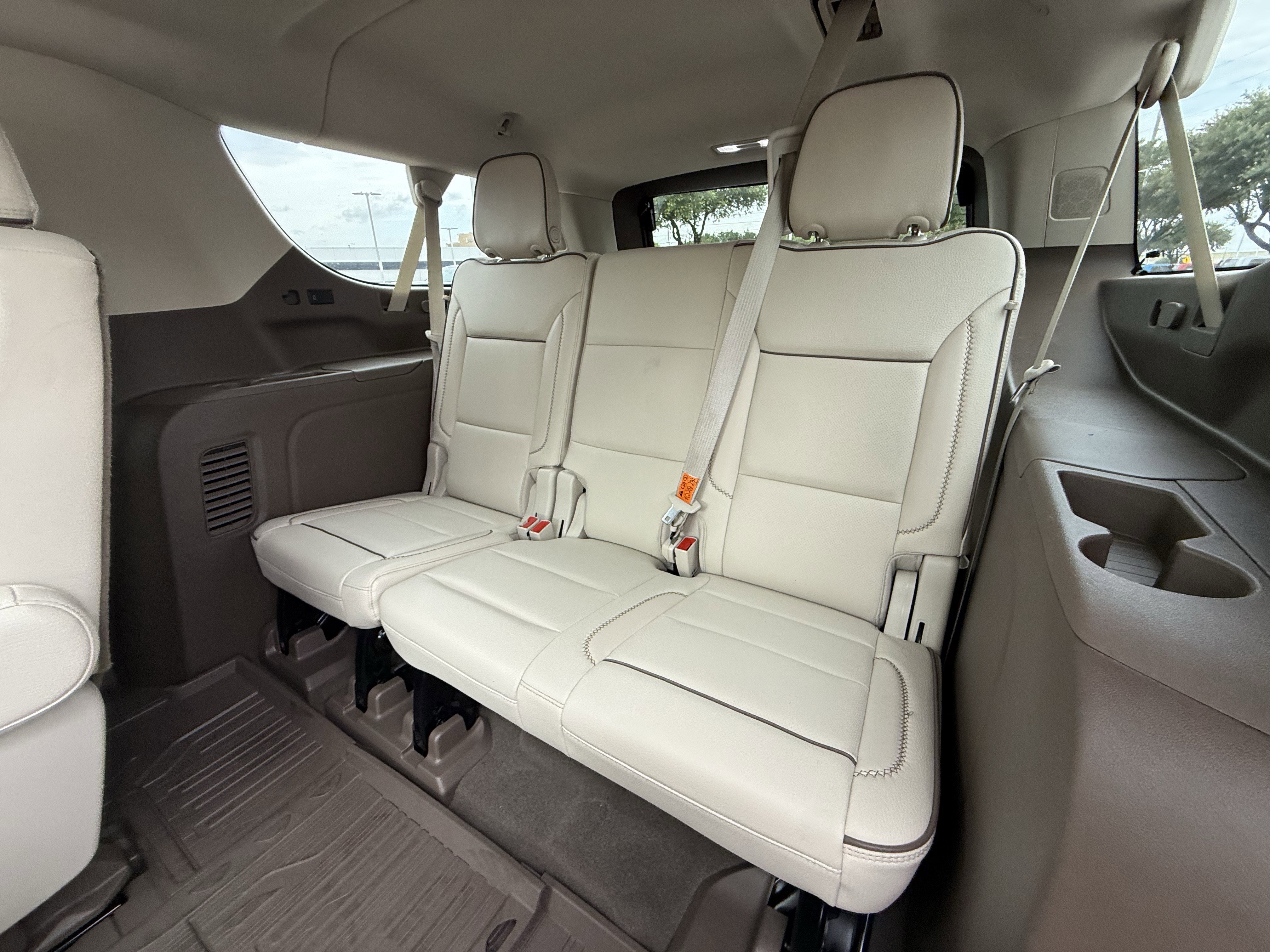Used 2021 GMC Yukon XL Denali w/ Denali Ultimate Package RWD image 30