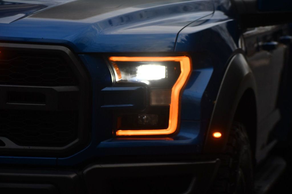 Used 2018 Ford F150 Raptor w/ Equipment Group 802A Luxury image 5