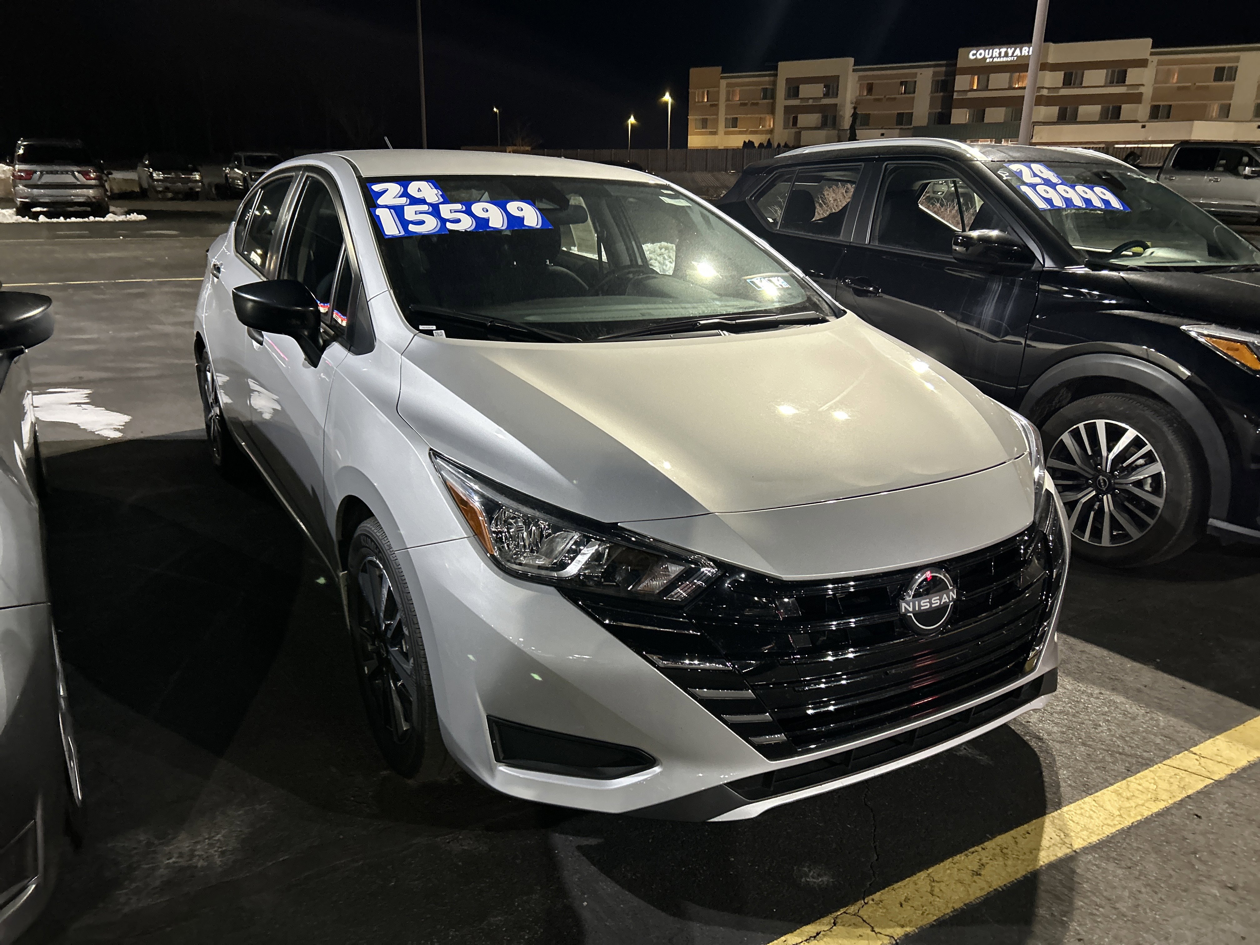 Used 2024 Nissan Versa S w/ S Plus Package image 2