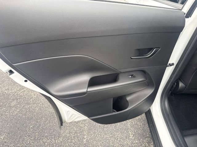 Used 2025 Hyundai Kona SEL image 27