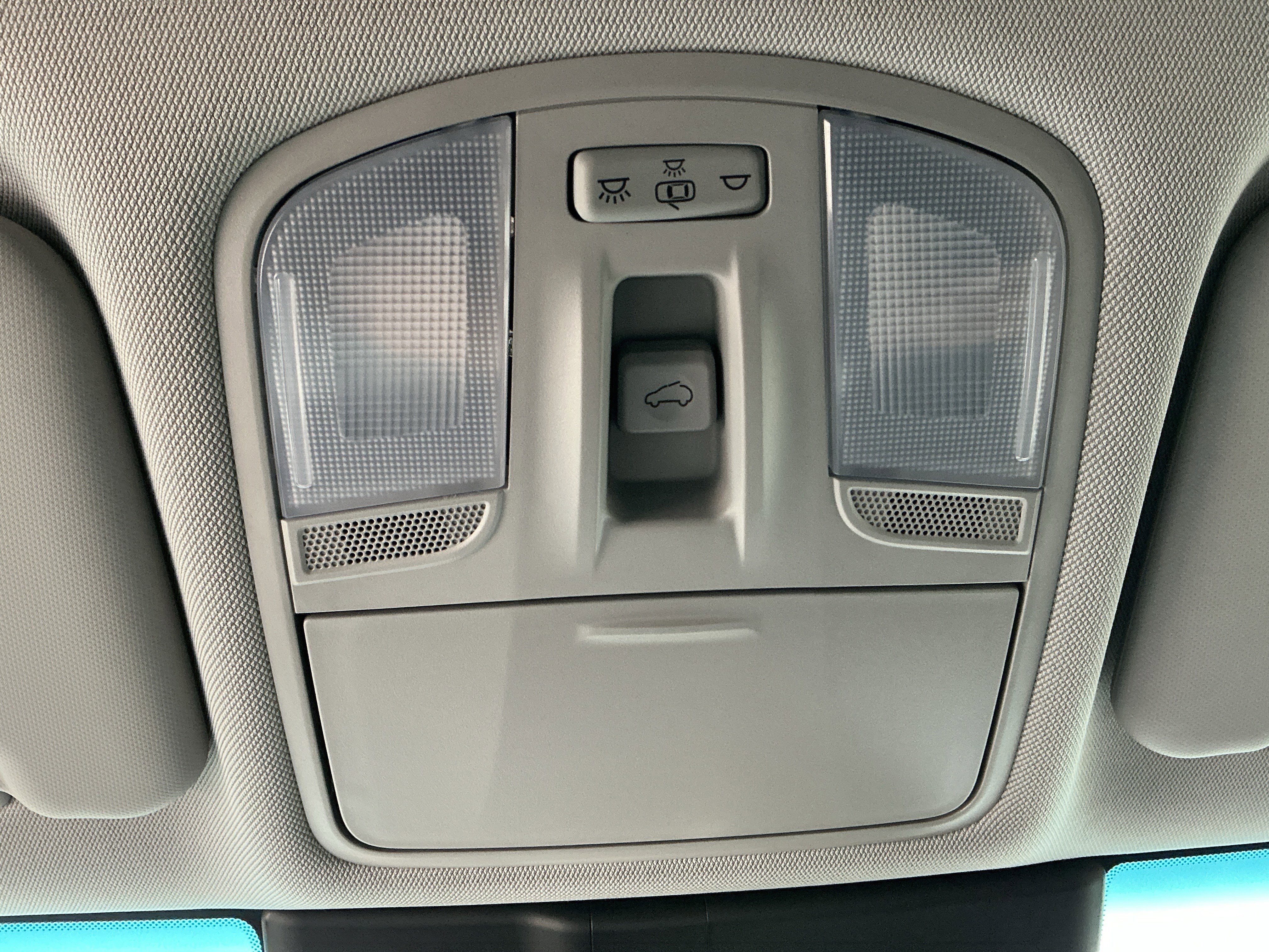 Used 2023 Hyundai Kona Limited image 28