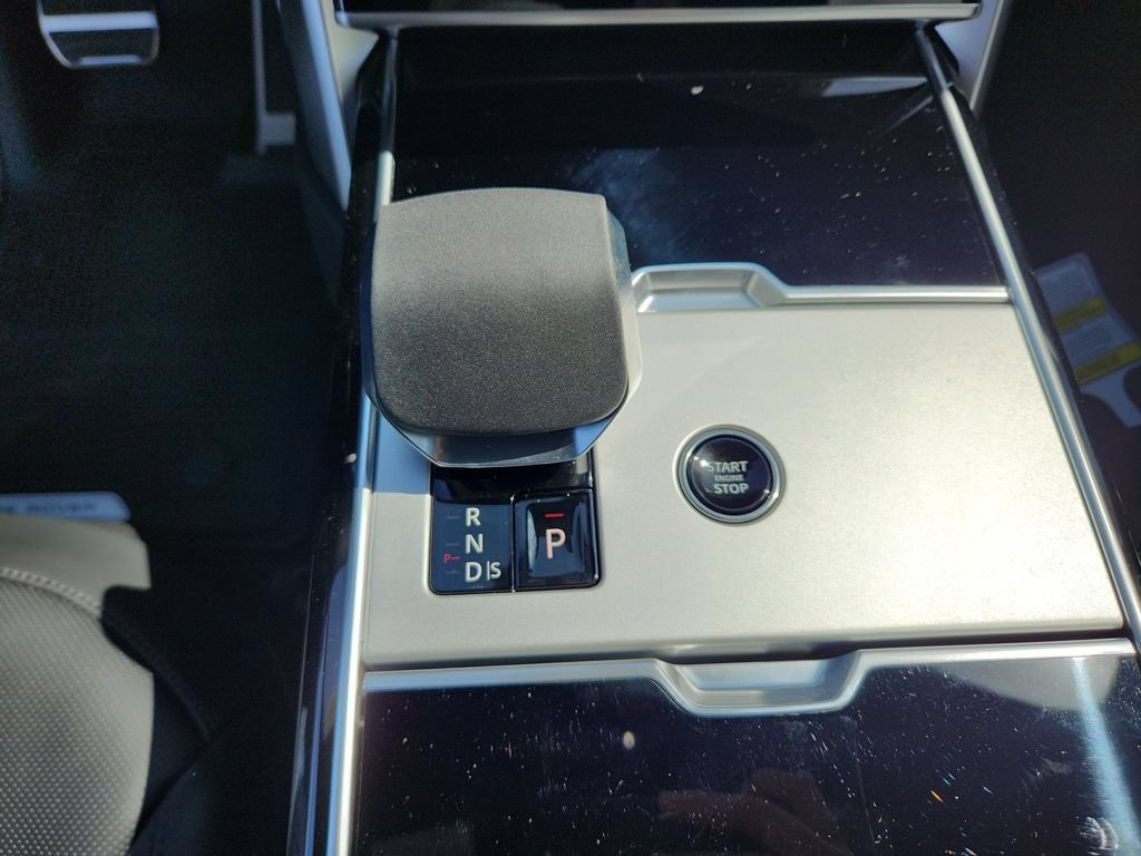 New 2026 Land Rover Range Rover SE AWD/4WD image 16