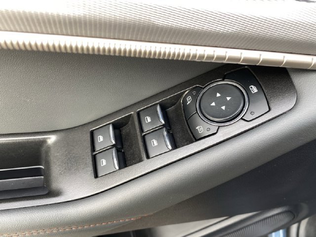 Certified 2025 Ford Explorer Active AWD/4WD image 23