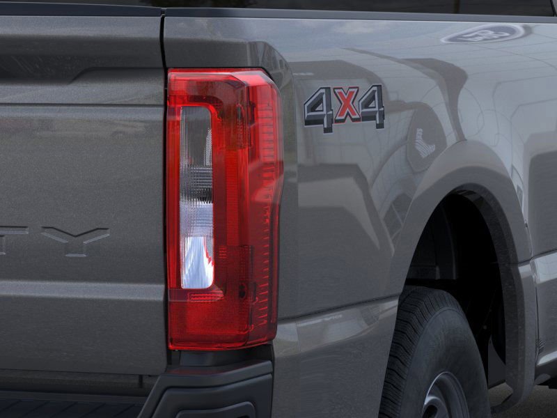 New 2026 Ford F350 4x4 Crew Cab Super Duty image 21