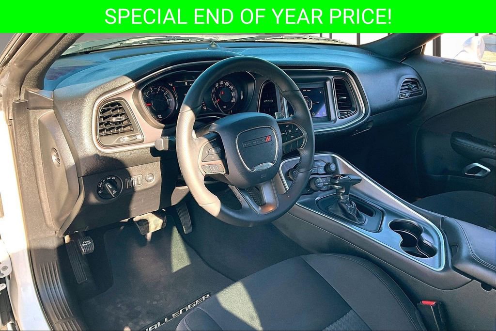 Used 2019 Dodge Challenger GT w/ Blacktop Package image 17