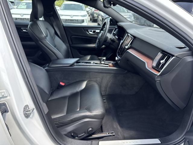 Used 2023 Volvo S60 B5 Plus w/ Climate Package AWD/4WD image 28