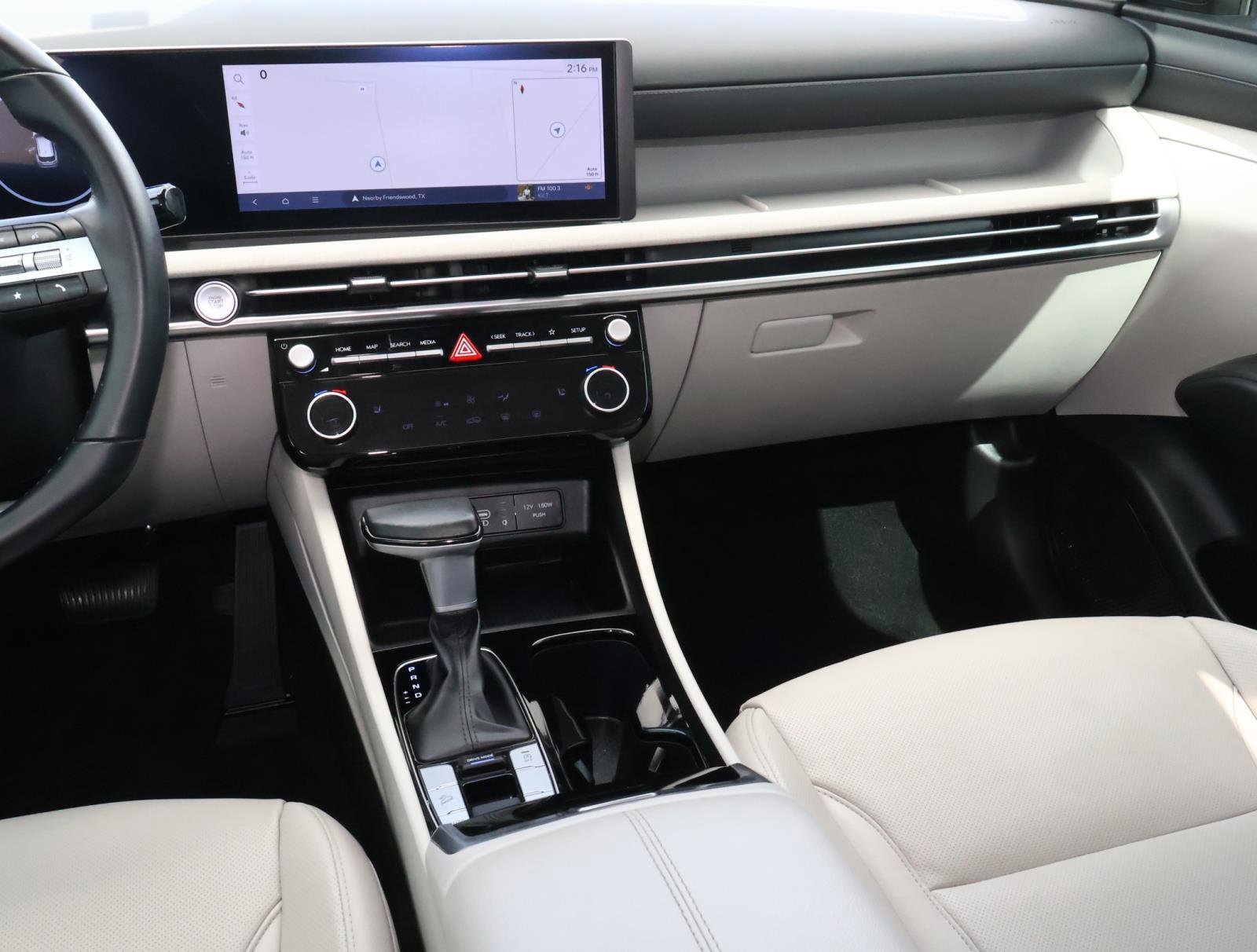 Certified 2025 Hyundai Tucson SEL image 11