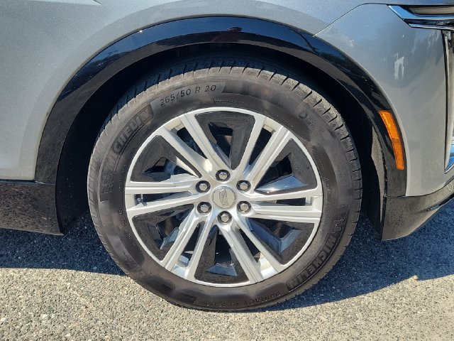 Certified 2024 Cadillac Lyriq Tech AWD/4WD image 6