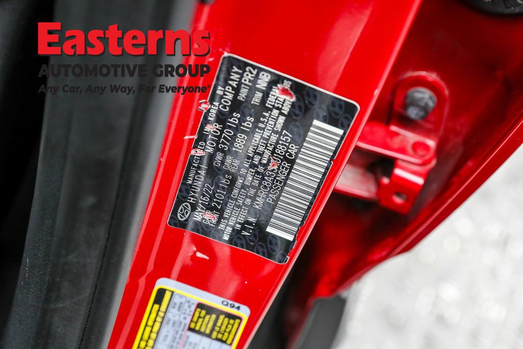 Used 2022 Hyundai Venue SEL image 34