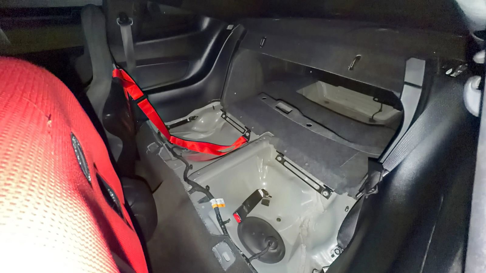 Used 2017 Ford Mustang GT image 22