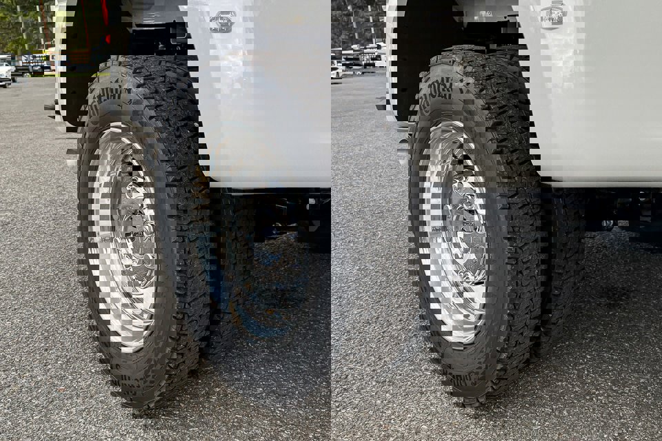 New 2026 Ford F450 Platinum w/ FX4 Off-Road Package image 23