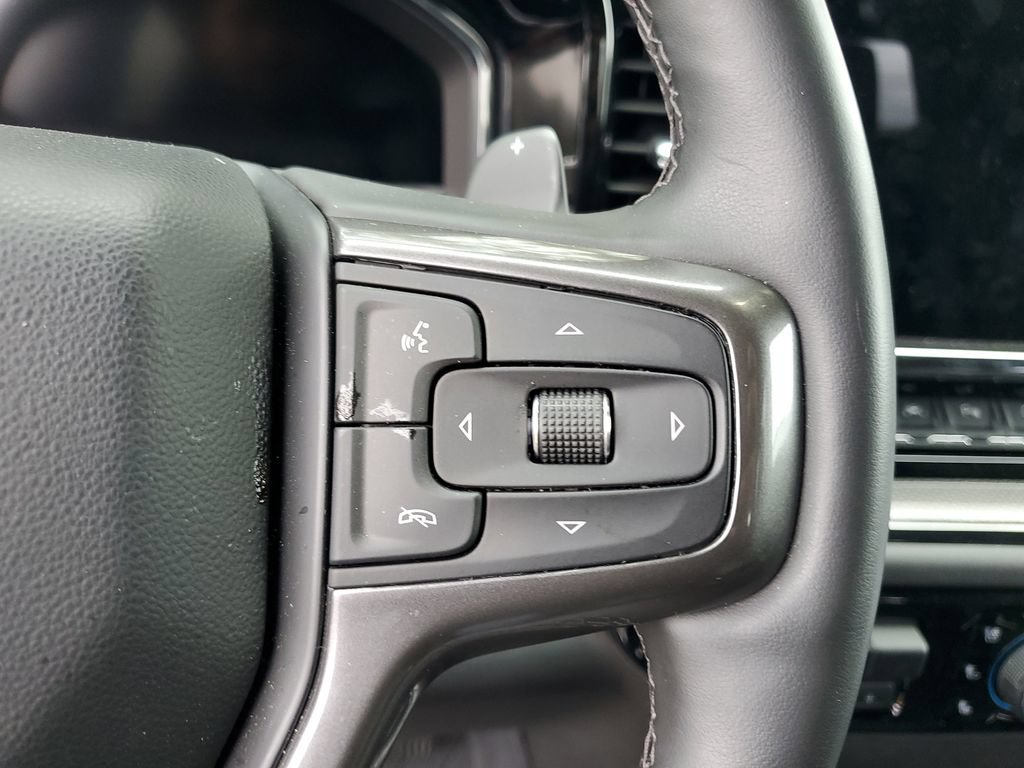 Used 2025 Chevrolet Silverado 1500 ZR2 w/ Technology Package AWD/4WD image 26