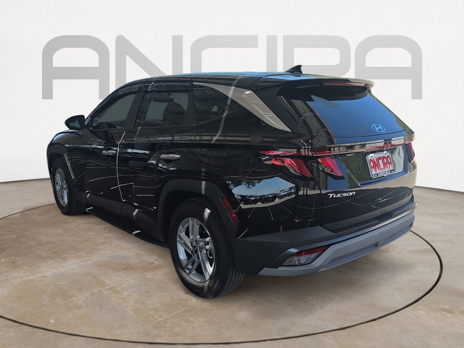 Used 2025 Hyundai Tucson SE FWD image 5