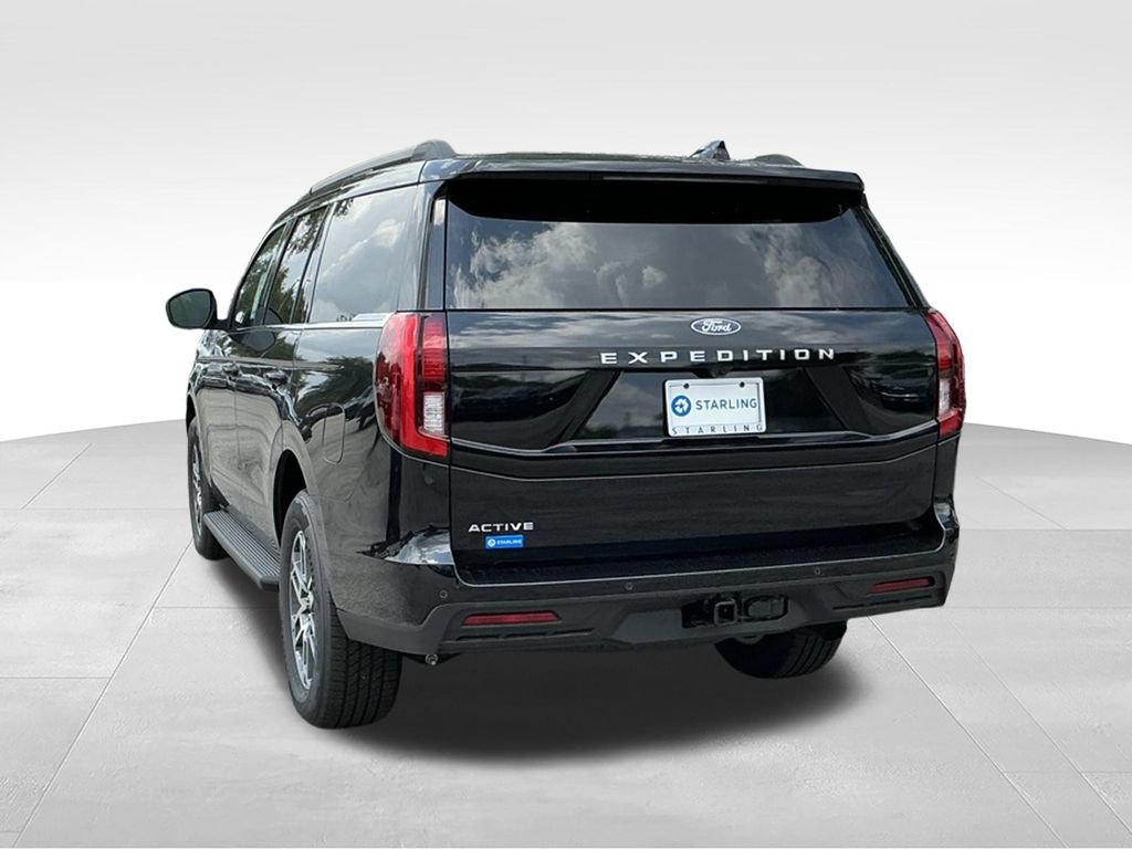 New 2026 Ford Expedition Active RWD image 6