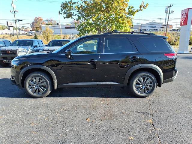 Certified 2025 Nissan Pathfinder SV image 9
