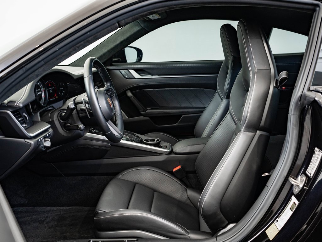 Used 2023 Porsche 911 Turbo S image 5