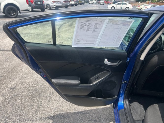 Used 2018 Kia Forte LX FWD image 13