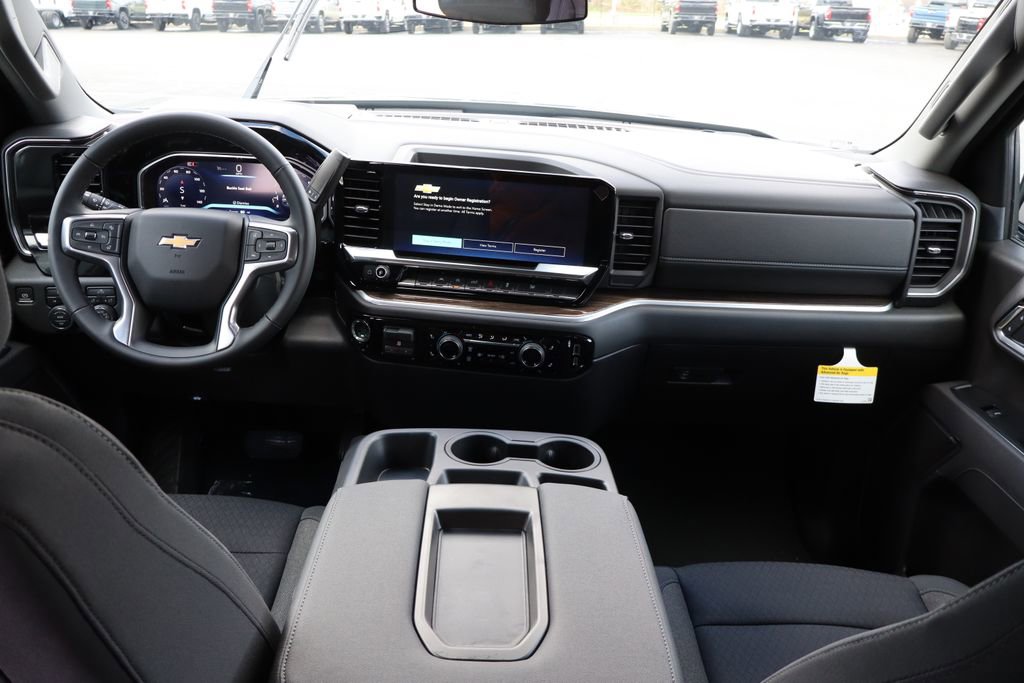 New 2026 Chevrolet Silverado 1500 LT AWD/4WD image 14