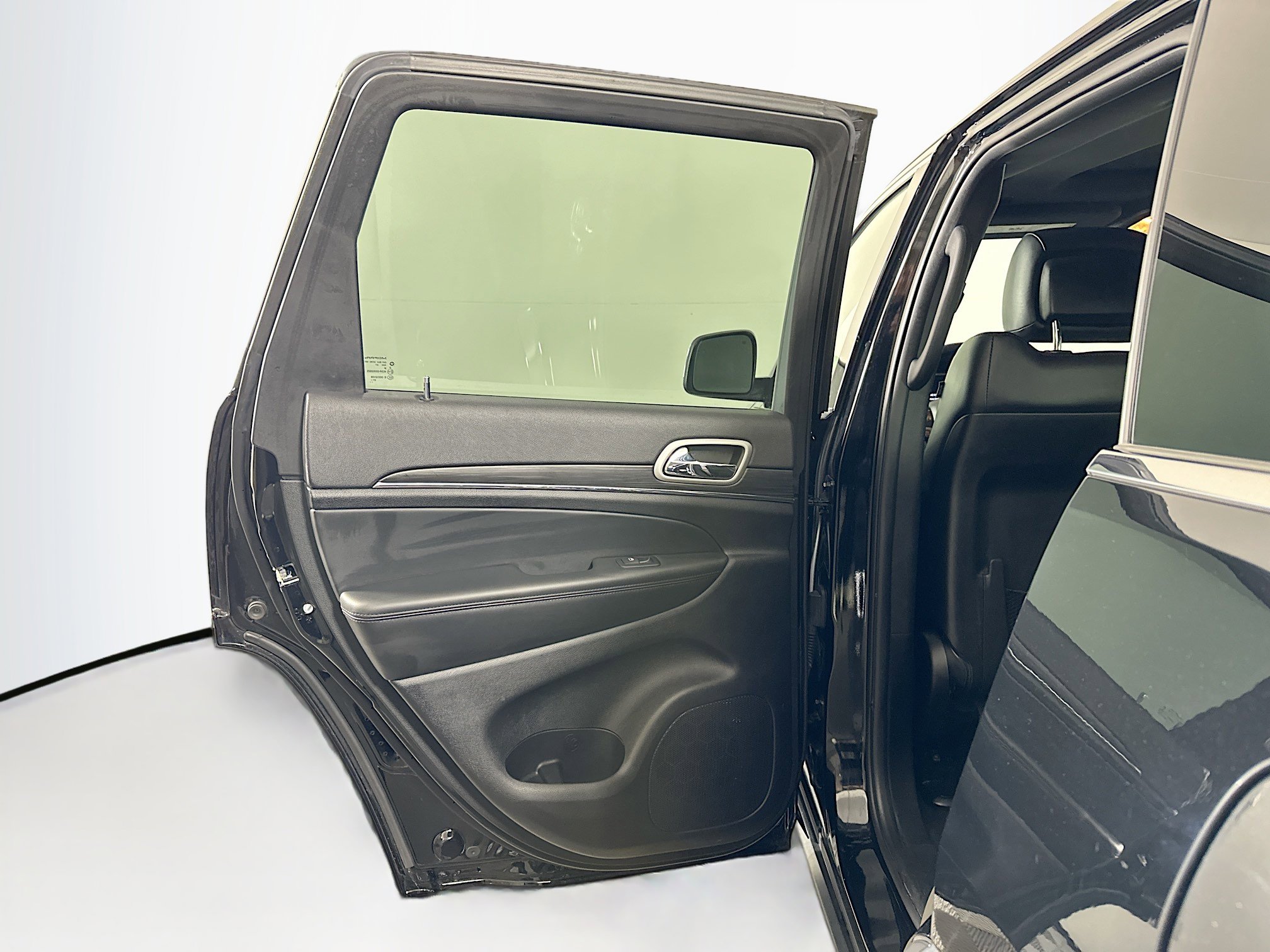 Used 2022 Jeep Grand Cherokee Limited image 27