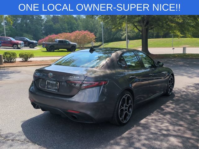 Used 2024 Alfa Romeo Giulia Veloce RWD image 5