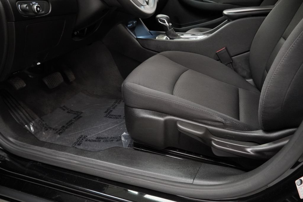 Used 2022 Chevrolet Malibu LS FWD image 41