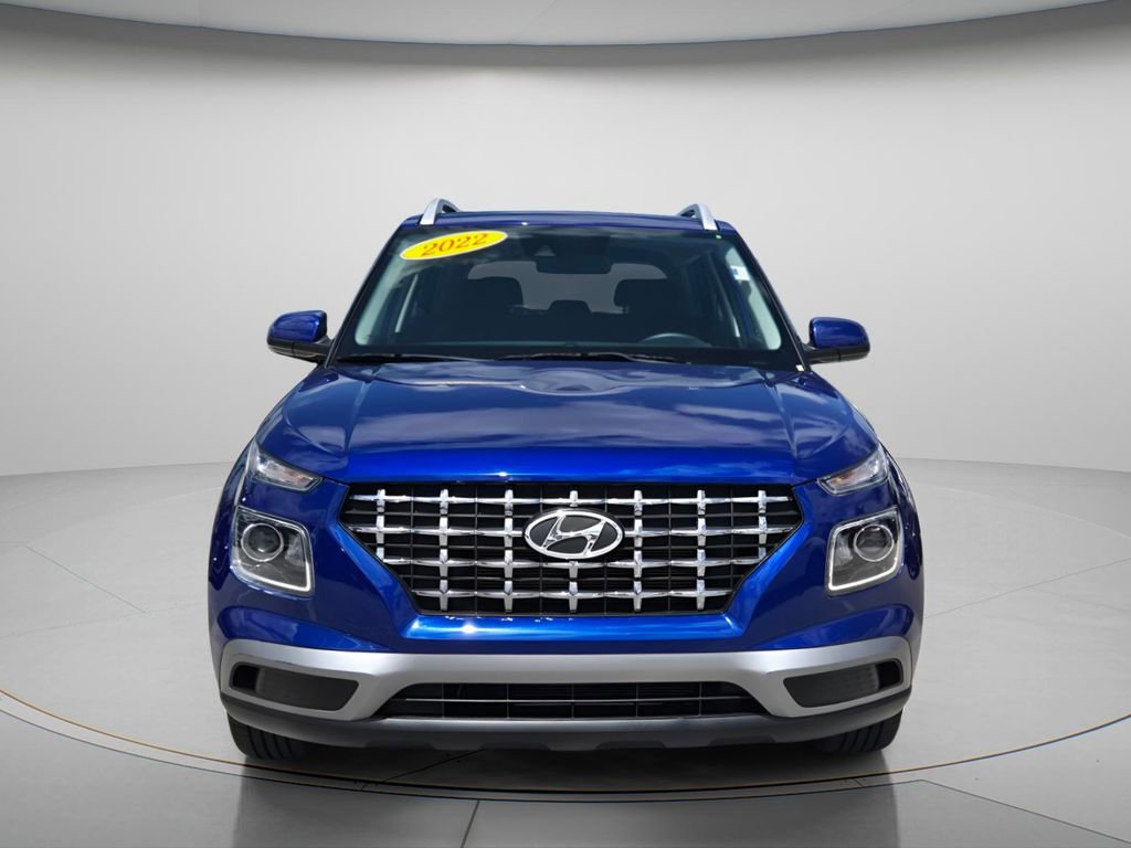 Used 2022 Hyundai Venue SEL w/ Cargo Package FWD image 5
