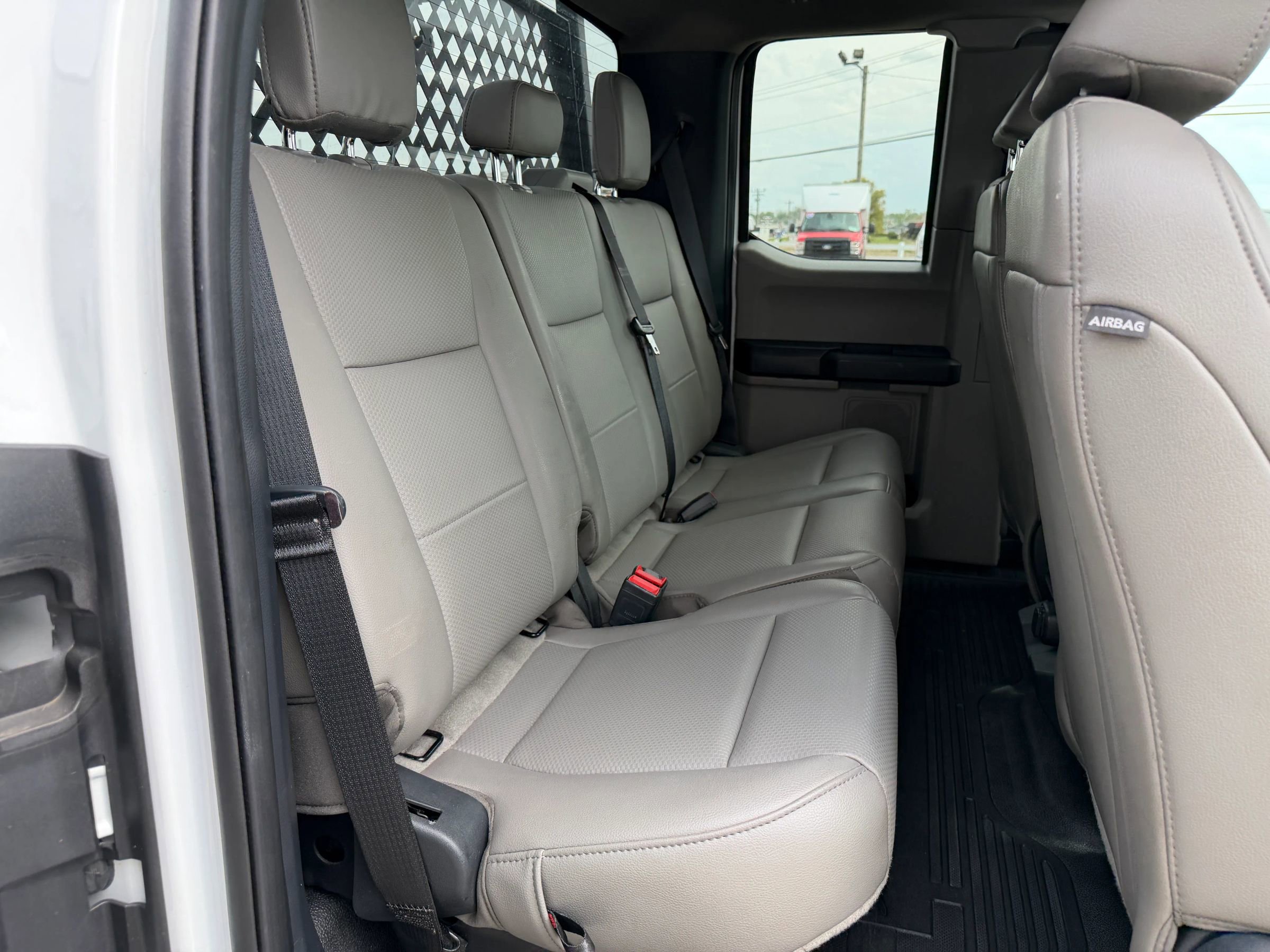 Used 2022 Ford F350 XL w/ Power Equipment Group AWD/4WD image 33